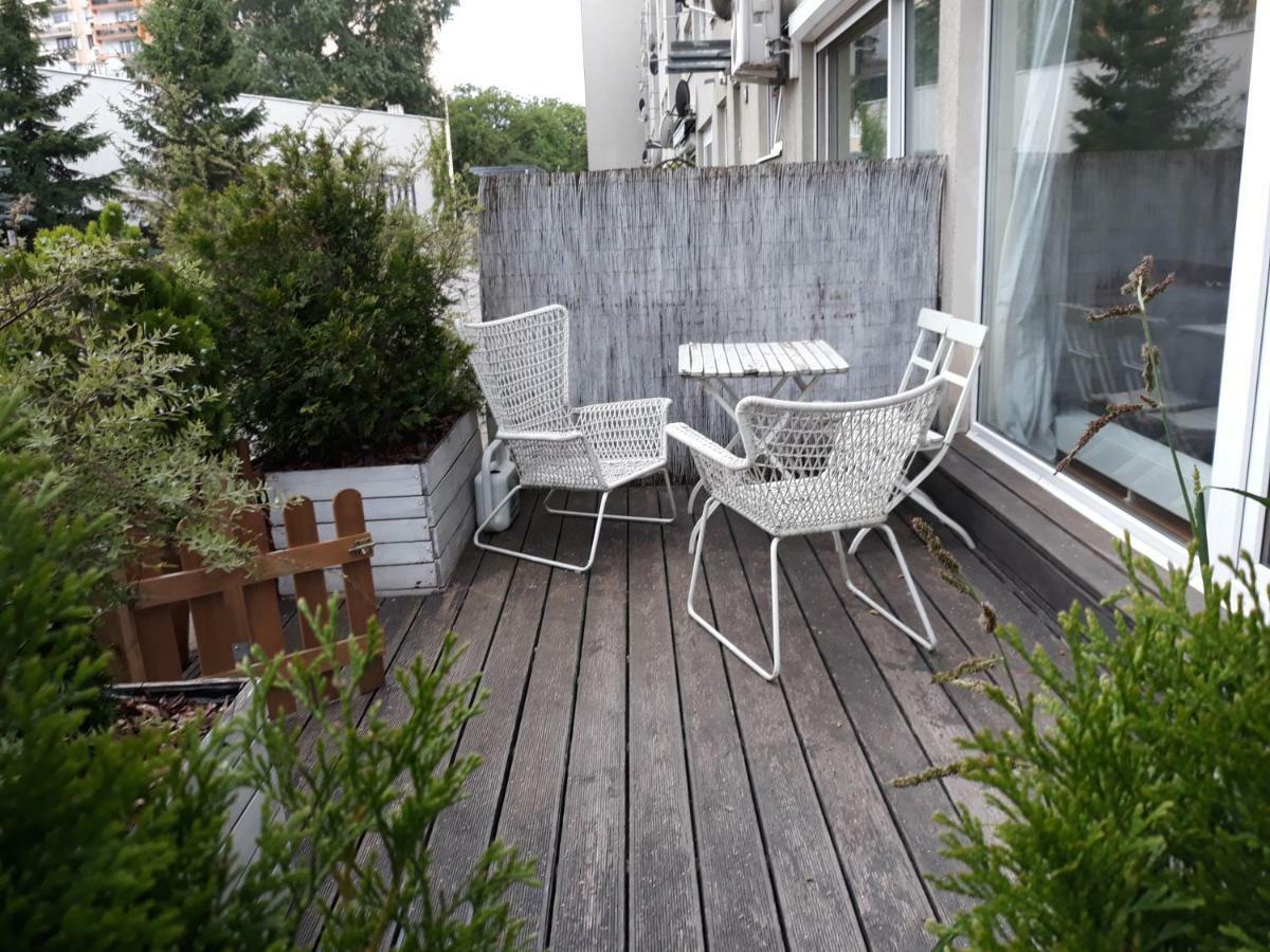 Warsaw Concierge Family Apartment Exterior photo